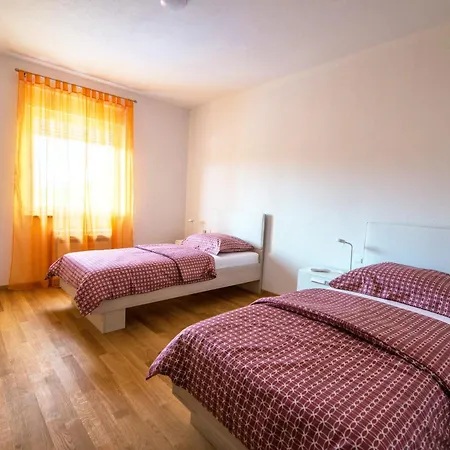 Apartment Ljubica 2
