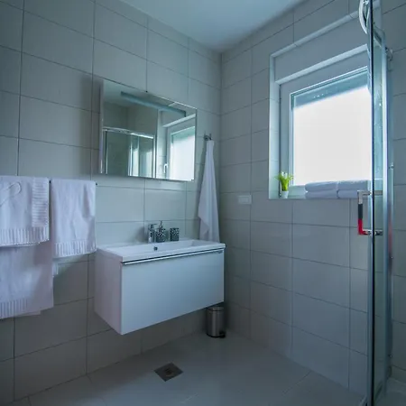 Ljubica 2 Apartment