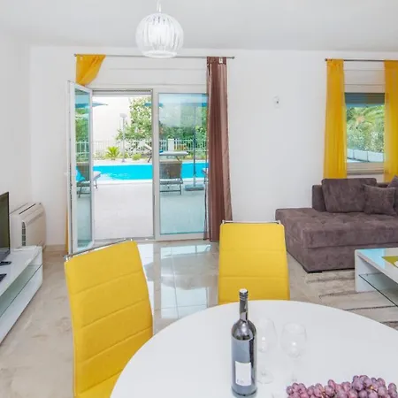 Apartment Ljubica 2