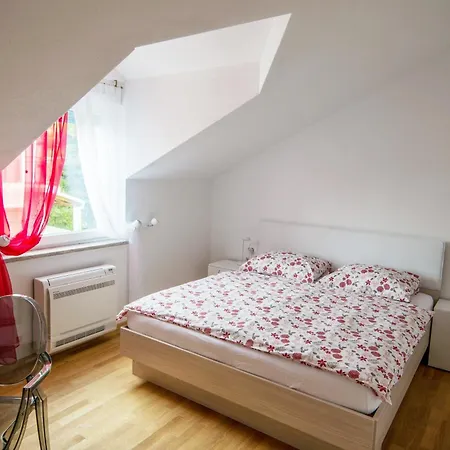 Ljubica 2 Apartament Vodice