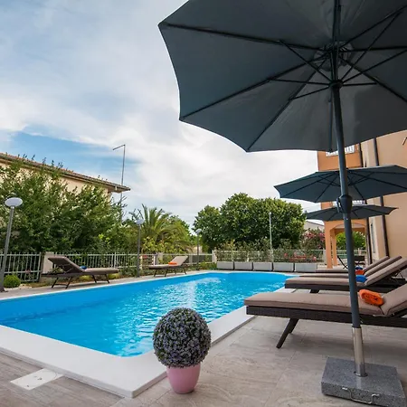 Ljubica 2 Apartman Vodice