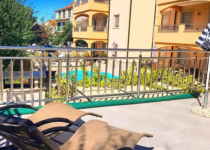 Appartement Ljubica 2 *