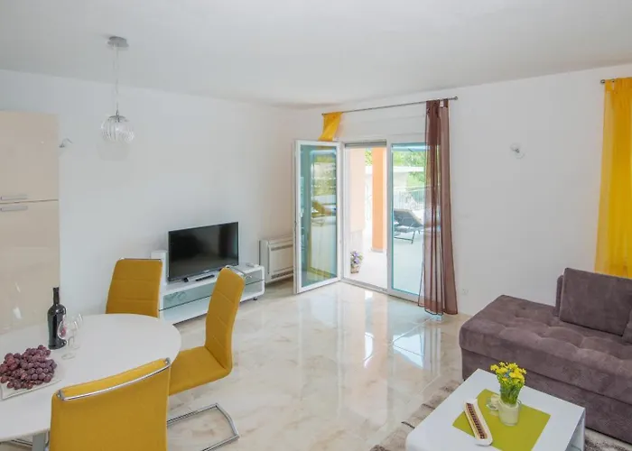 Ljubica 2 Appartement Vodice