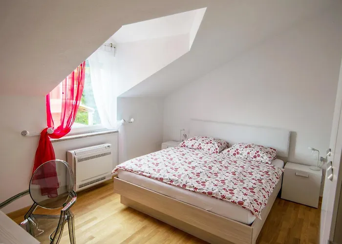 Ljubica 2 Appartement Vodice